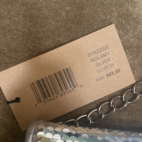 Steve Madden BGLAMY Silver Clutch - Picture 7 of 7